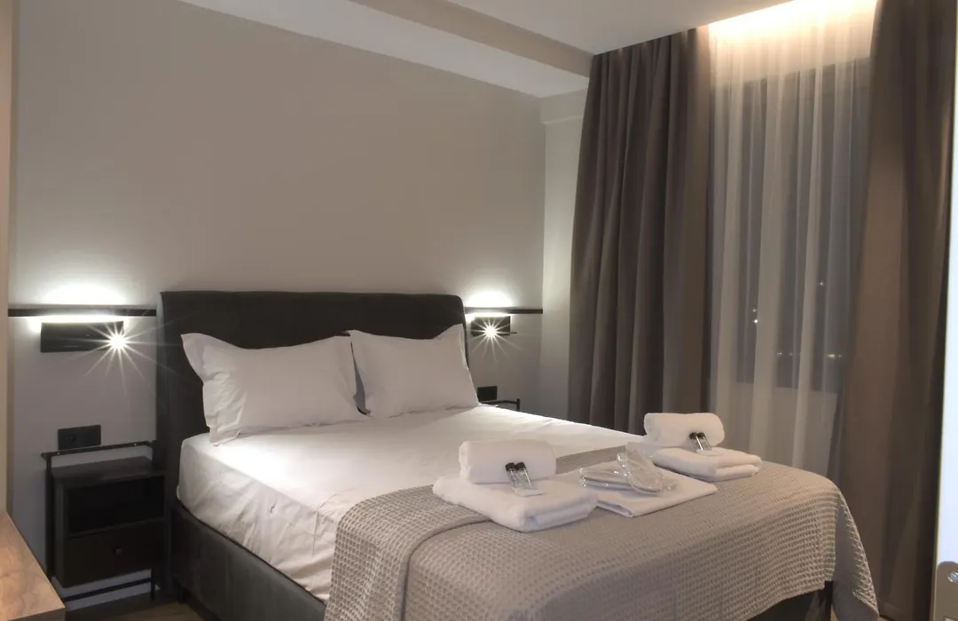 Feel Athens Studios At Monastiraki-1
